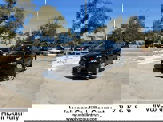 Used 2020 Toyota Camry LE image 1