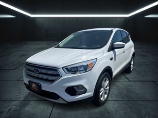 Used 2019 Ford Escape SE image 1