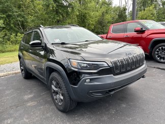Used 2019 Jeep Cherokee Latitude image 1