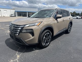 Used 2025 Nissan Rogue SV image 1