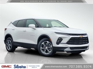 Used 2025 Chevrolet Blazer LT image 1