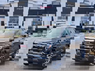 New 2025 GMC Terrain Elevation w/ Technology Package II image 1