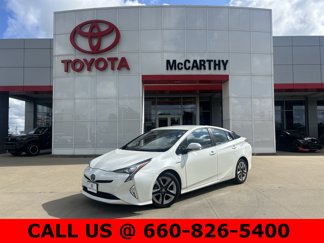 Used 2016 Toyota Prius Four Touring image 1