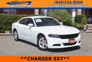 Used 2019 Dodge Charger SXT image 1