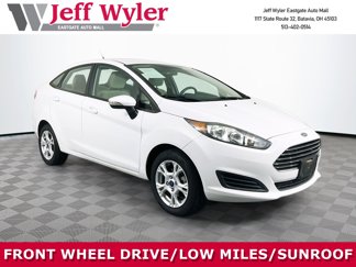 Used 2016 Ford Fiesta SE image 1