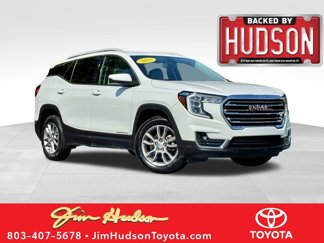 Used 2023 GMC Terrain SLT image 1