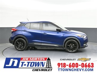 Used 2020 Nissan Kicks SR w/ SR Premium Package image 1