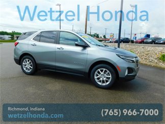 Used 2023 Chevrolet Equinox LT image 1