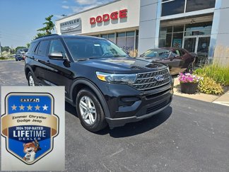 Used 2022 Ford Explorer XLT image 1