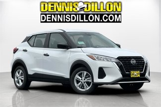 New 2025 Nissan Kicks Play S image 1