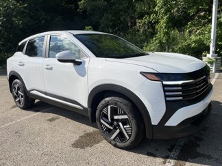 Certified 2025 Nissan Kicks SV image 1