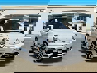 Used 2017 Volkswagen Beetle 1.8T Classic image 1