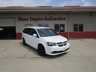 Used 2019 Dodge Grand Caravan GT image 1