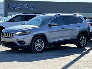 Used 2019 Jeep Cherokee Latitude Plus image 1