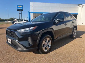 Used 2023 Toyota RAV4 XLE image 1