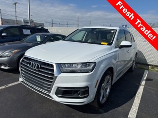 Used 2019 Audi Q7 3.0T Prestige w/ Prestige Package image 1