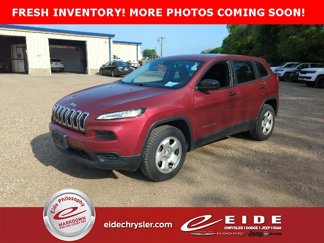 Used 2017 Jeep Cherokee Sport image 1
