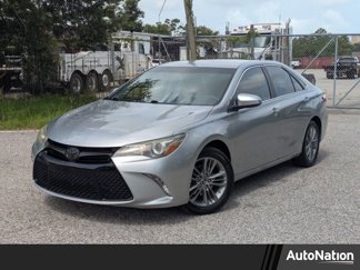 Used 2015 Toyota Camry SE image 1