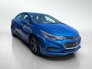 Used 2018 Chevrolet Cruze LT w/ Convenience Package image 1