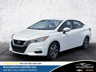 Used 2020 Nissan Versa SV image 1