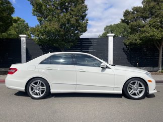 Used 2011 Mercedes-Benz E 350 4MATIC Sedan image 1