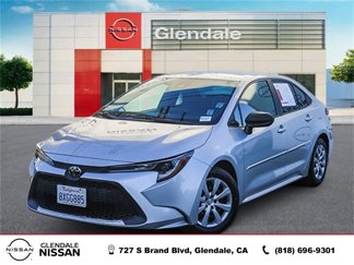 Used 2021 Toyota Corolla LE image 1
