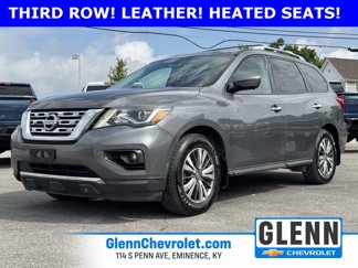 Used 2017 Nissan Pathfinder SL image 1
