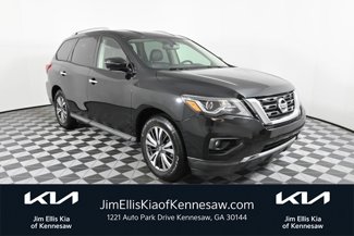 Used 2019 Nissan Pathfinder SL image 1