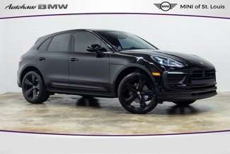 Used 2022 Porsche Macan image 1