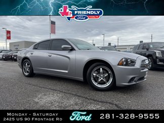 Used 2013 Dodge Charger SE w/ Connectivity Group image 1