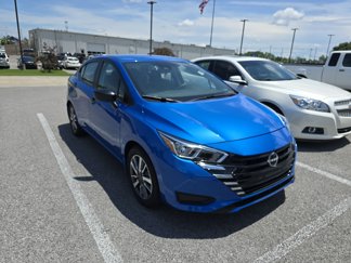 Used 2024 Nissan Versa S w/ S Plus Package image 1