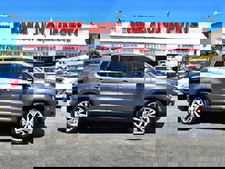 Used 2012 Volkswagen Tiguan SE image 1