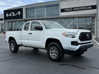 Used 2020 Toyota Tacoma SR image 1