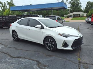 Used 2017 Toyota Corolla SE image 1