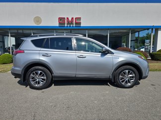 Used 2018 Toyota RAV4 LE video 2