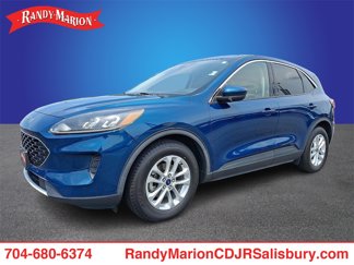 Used 2020 Ford Escape SE image 1
