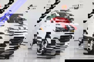Used 2019 Chevrolet Trax LT w/ LT Convenience Package image 1