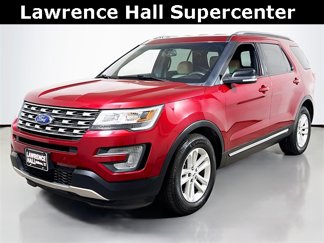 Used 2017 Ford Explorer XLT w/ Equipment Group 202A image 1