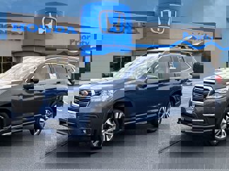 Used 2020 Subaru Ascent Limited image 1