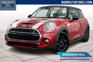 Used 2015 MINI Cooper S image 1
