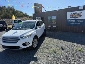 Used 2018 Ford Escape SE image 1