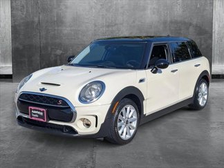 Used 2017 MINI Cooper Clubman S image 1