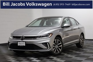 Used 2025 Volkswagen Jetta SE image 1