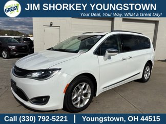 Used 2020 Chrysler Pacifica Limited image 1