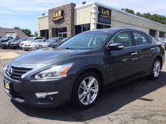 Used 2013 Nissan Altima 2.5 SL w/ Technology Pkg image 1