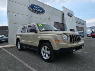 Used 2016 Jeep Patriot Latitude w/ Mopar Trailer Tow Group image 1