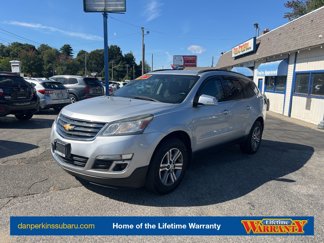 Used 2017 Chevrolet Traverse LT image 1