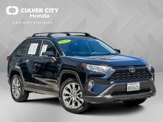 Used 2021 Toyota RAV4 XLE Premium image 1