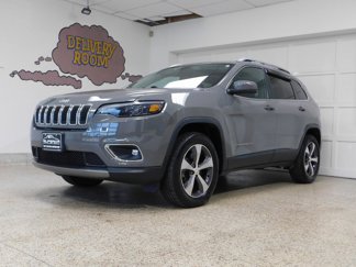 Used 2019 Jeep Cherokee Limited image 1