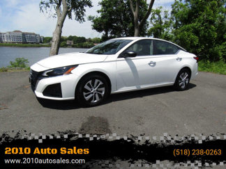 Used 2024 Nissan Altima 2.5 S image 1